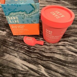 Sand & Sky Pink Clay Body Sand